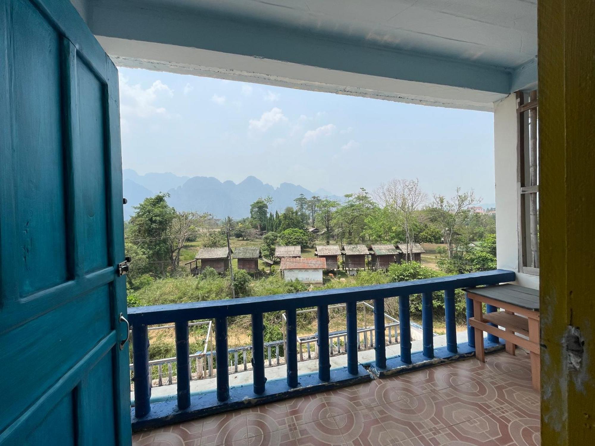Blue Sunset Hostel Vang Vieng Eksteriør billede